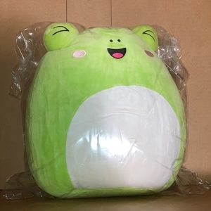 Squishmallow NWT Wyatt the Frog 12”